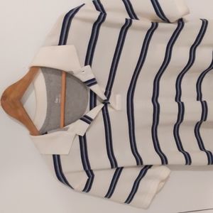 Gap Classic polo white with stripes.